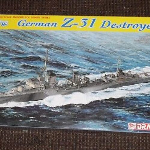 CACCIATORPEDINIERE TEDESCO Z-31 MODELLO DRAGON CODICE 7126 SCALA 1:700