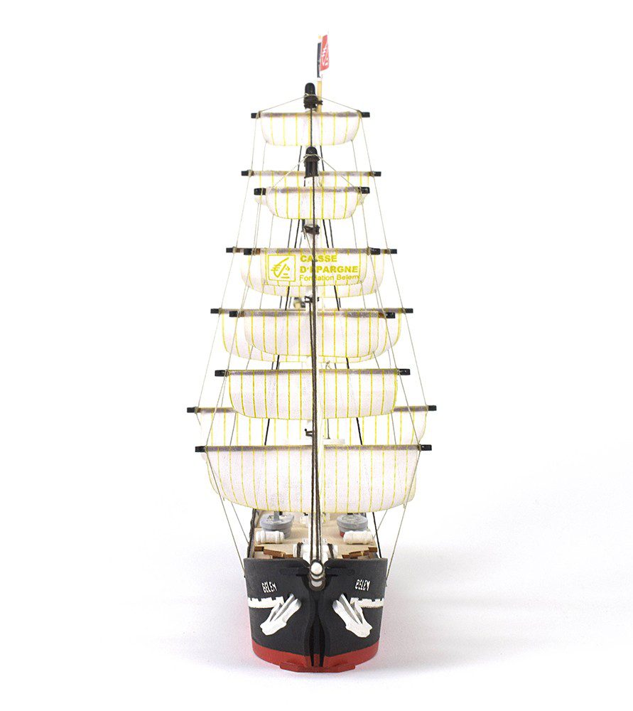 17001 - Artesania Latina - Kit facile per la nave scuola Belem. Modello di  nave in legno con vernici scala 1:160