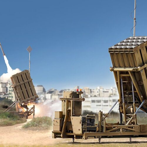 01092 – Iron Dome Air Defense System scala 1:35 TRUMPETER + COLLA OMAGGIO